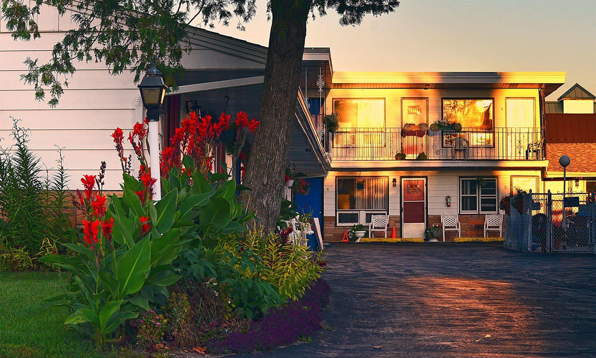 Twi-Lite Motel Wisconsin Dells Exterior photo